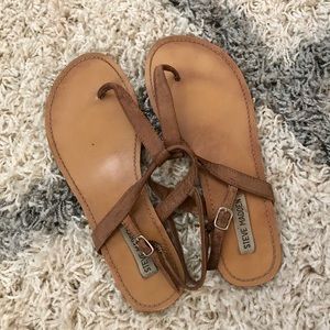 Steve Madden t strap sandal